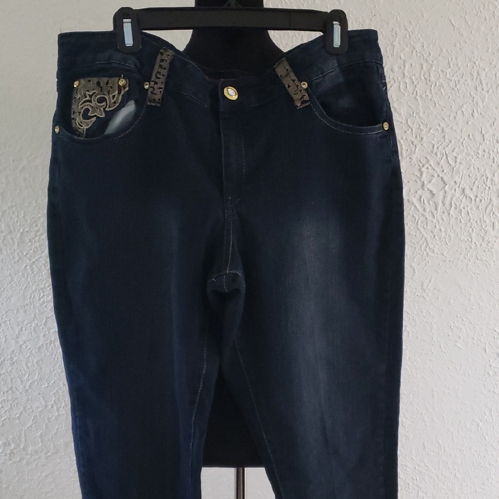 Blue Skinny Jeans with Classic Denim Look